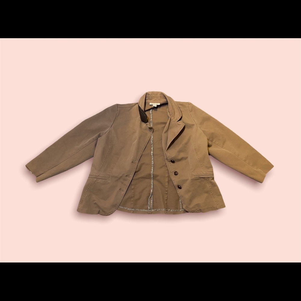 ColdWater Creek Woman’s jacket Size W18